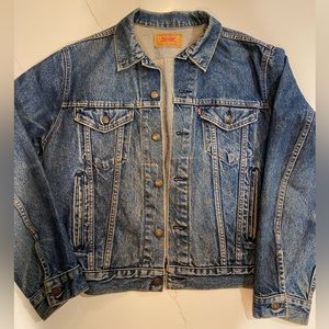 Levi’s men’s trucker jacket size 46